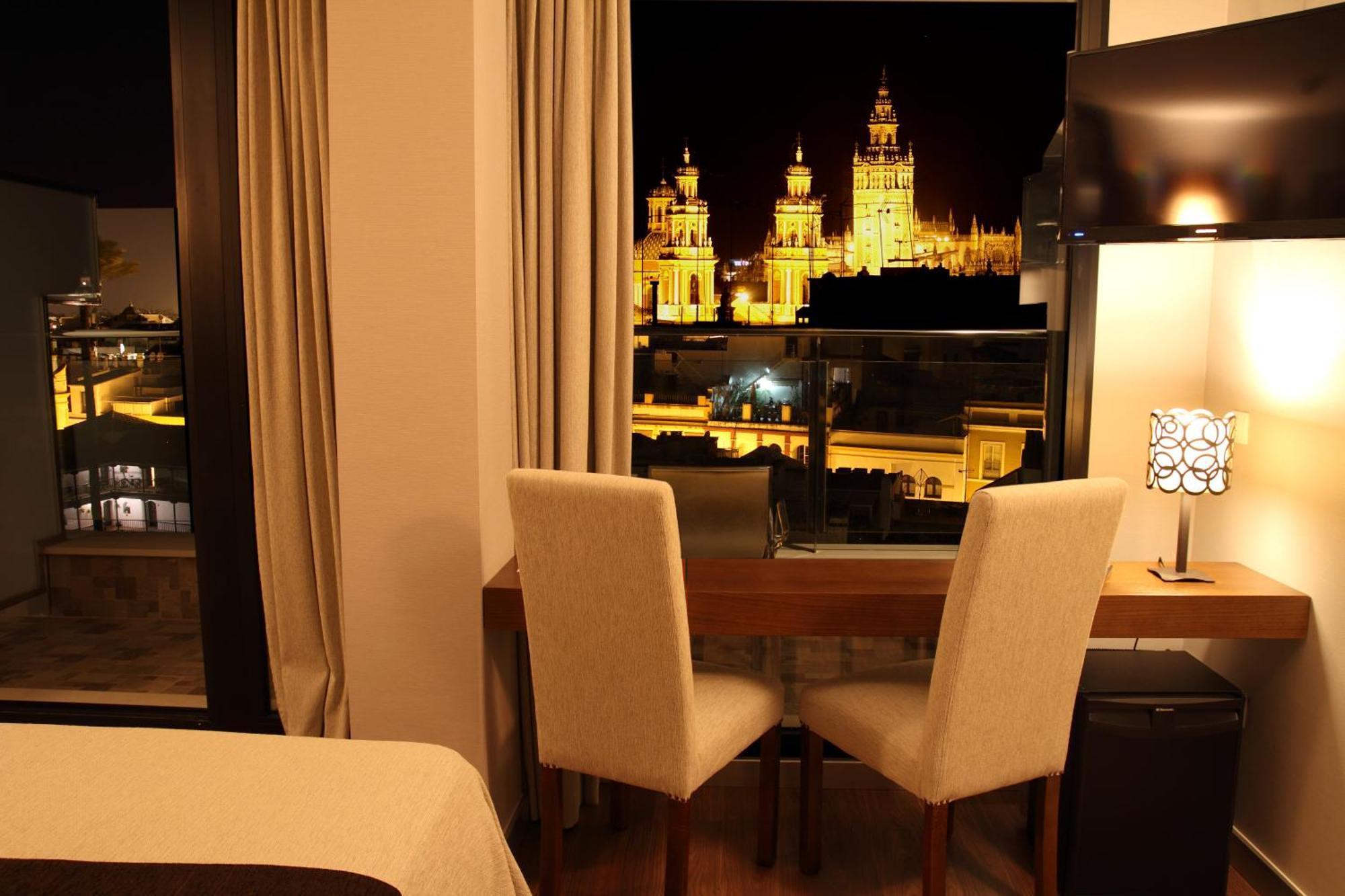 Hotel Don Paco Sevilla Exterior foto